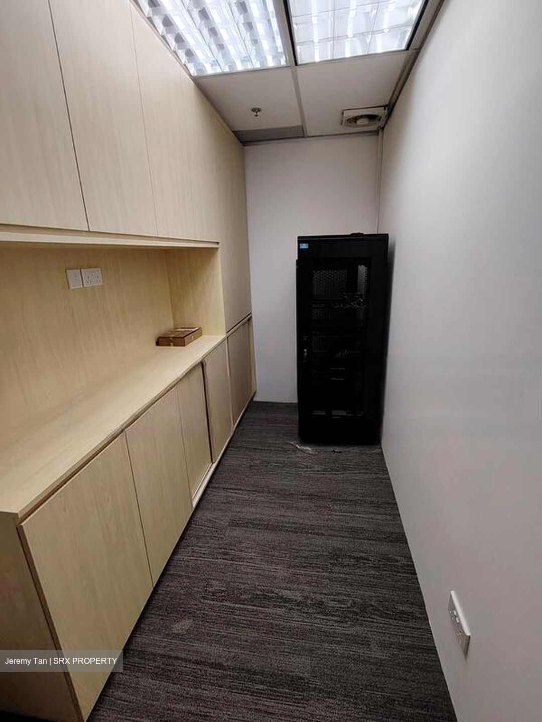 Wisma Atria (D9), Office #487084211